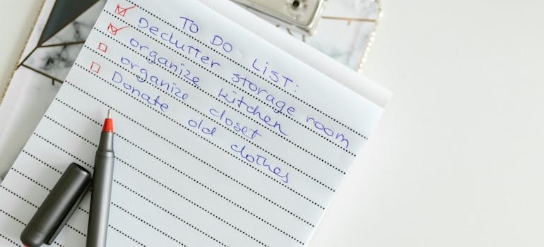 To do decluttering list is useful when you need to move in two weeks.