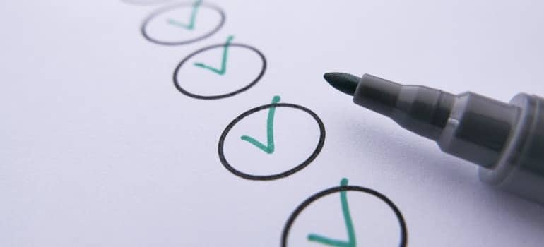 A checklist is useful to write down the items so you can choose the best storage unit for your needs.